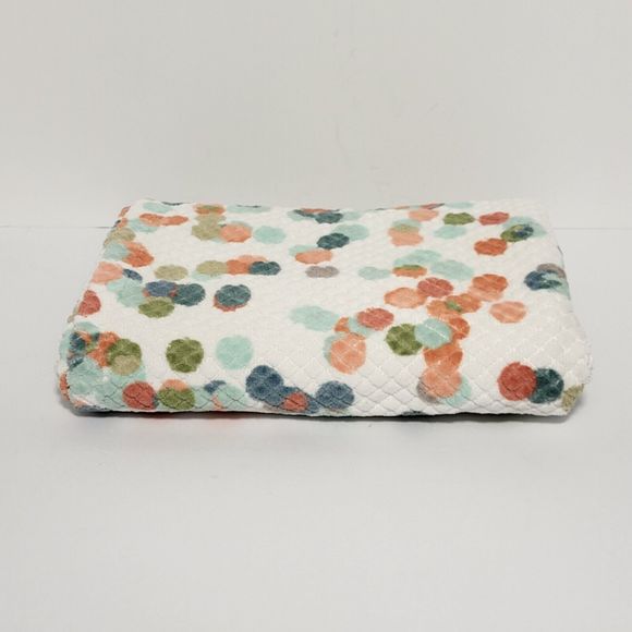 Peri Home Cotton Polka Dot Terry Loop Colorful Bath Towel 27x54 Luxury - Picture 1 of 2